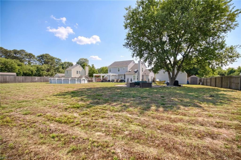 Photo 39 of 46 residential for sale in Gloucester County virginia
