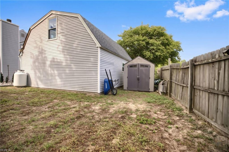 Photo 42 of 46 residential for sale in Gloucester County virginia