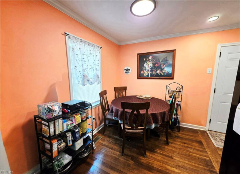 Photo 5 of 13 residential for sale in Hampton virginia