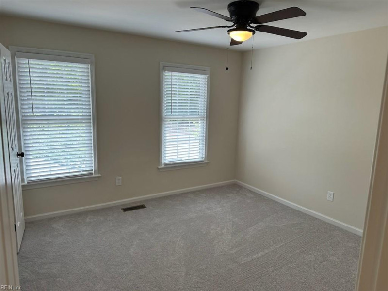 Photo 12 of 17 residential for sale in Norfolk virginia