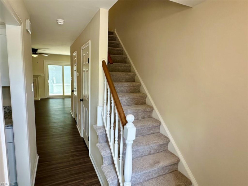 Photo 8 of 17 residential for sale in Norfolk virginia