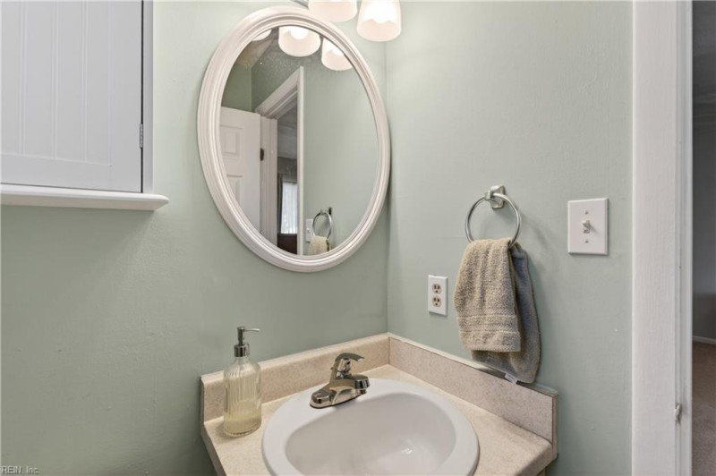 Photo 18 of 32 residential for sale in Virginia Beach virginia