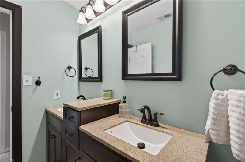 Photo 26 of 32 residential for sale in Virginia Beach virginia