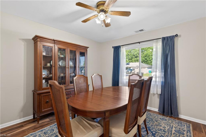 Photo 6 of 32 residential for sale in Virginia Beach virginia