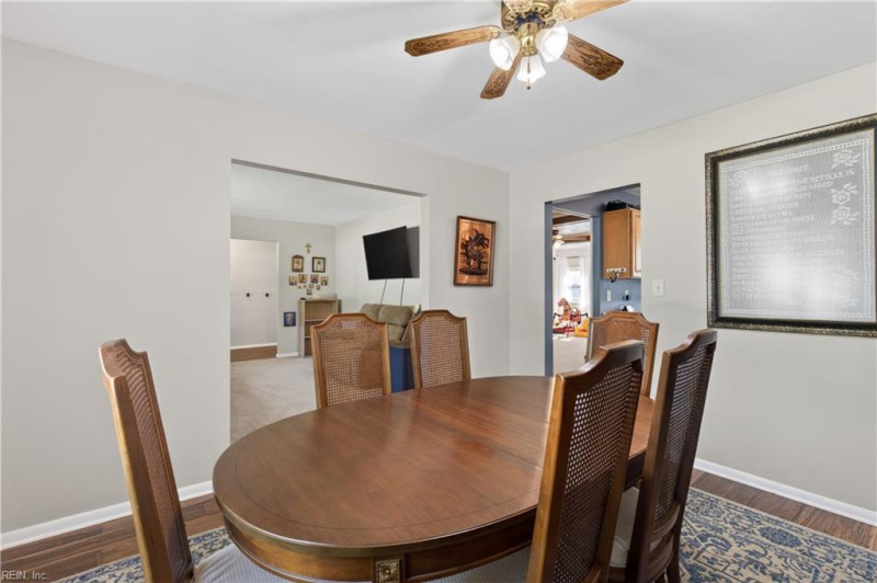 Photo 7 of 32 residential for sale in Virginia Beach virginia
