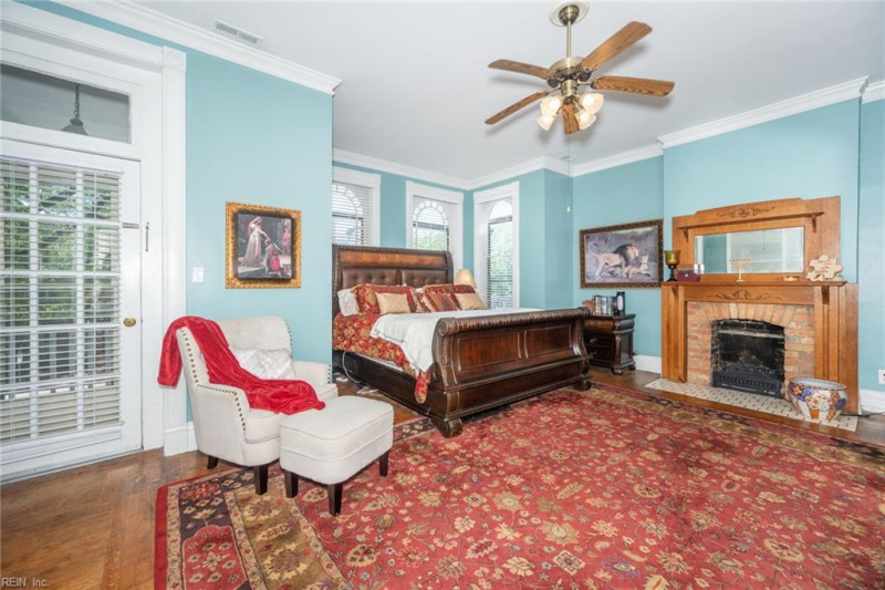 Photo 12 of 32 residential for sale in Norfolk virginia