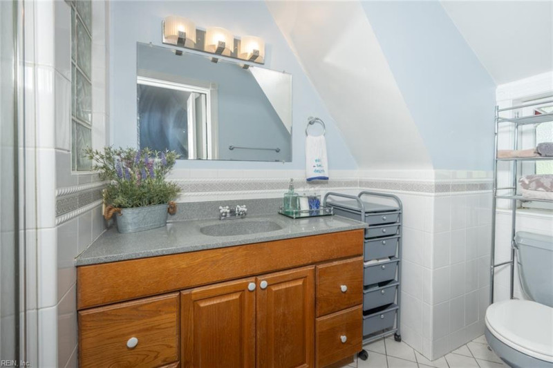 Photo 25 of 32 residential for sale in Norfolk virginia
