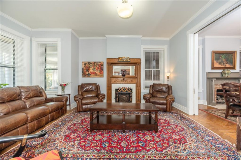 Photo 5 of 32 residential for sale in Norfolk virginia