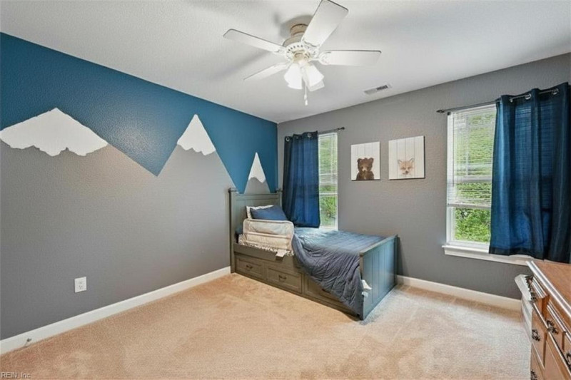 Photo 23 of 47 residential for sale in Chesapeake virginia