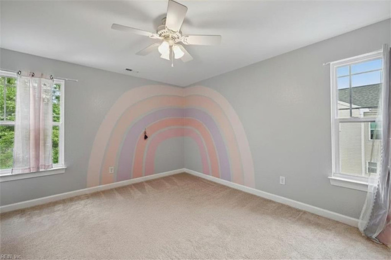 Photo 25 of 47 residential for sale in Chesapeake virginia