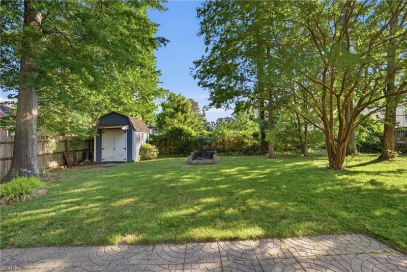 Photo 44 of 47 residential for sale in Chesapeake virginia
