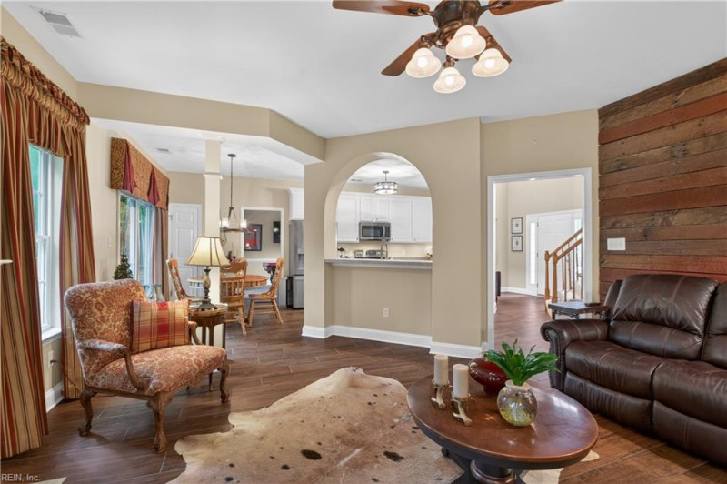 Photo 3 of 35 residential for sale in Northampton County virginia