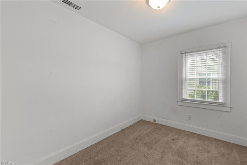 Photo 17 of 24 residential for sale in Portsmouth virginia Photo 17 of 24 residential for sale in Portsmouth virginia