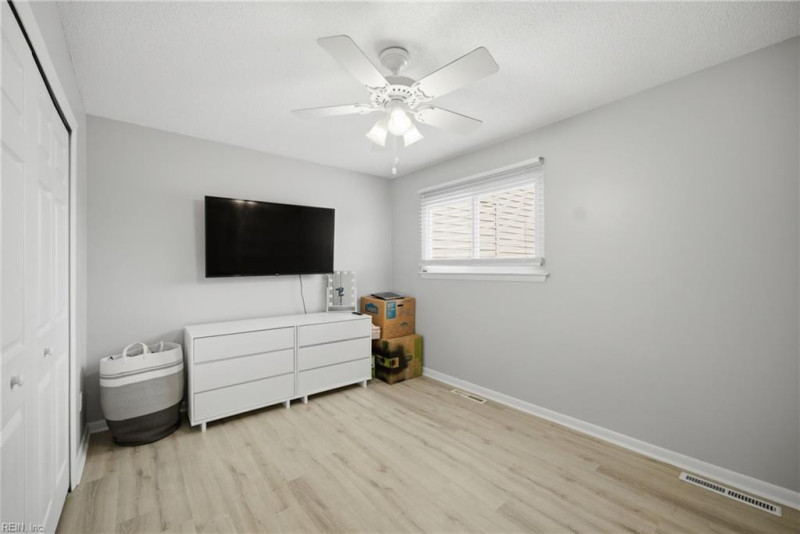 Photo 19 of 35 residential for sale in Virginia Beach virginia