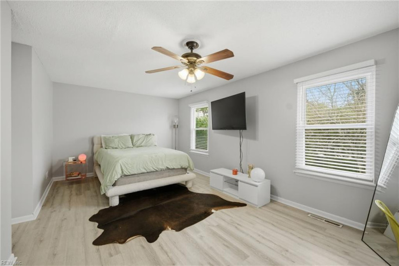 Photo 22 of 35 residential for sale in Virginia Beach virginia