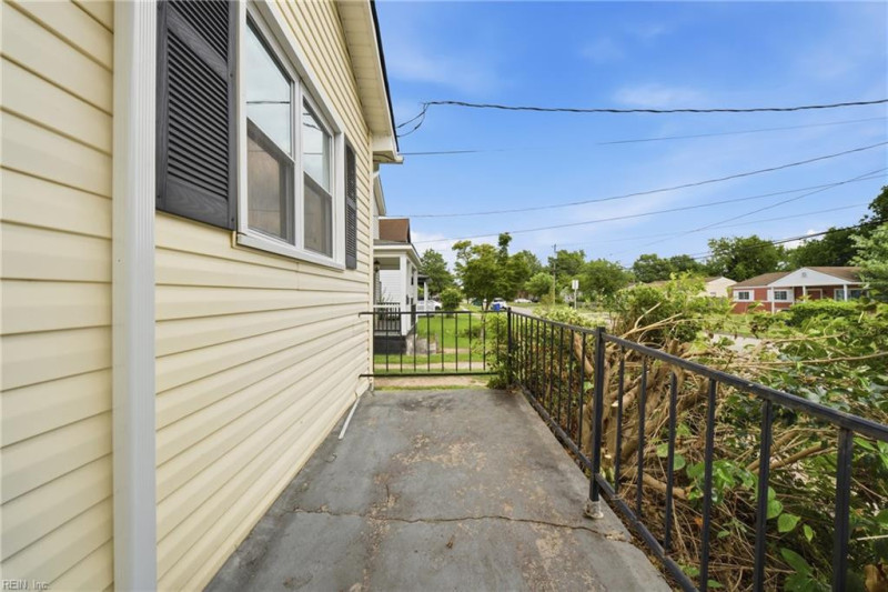 Photo 15 of 22 residential for sale in Norfolk virginia