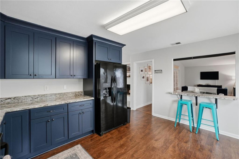 Photo 14 of 47 residential for sale in Virginia Beach virginia
