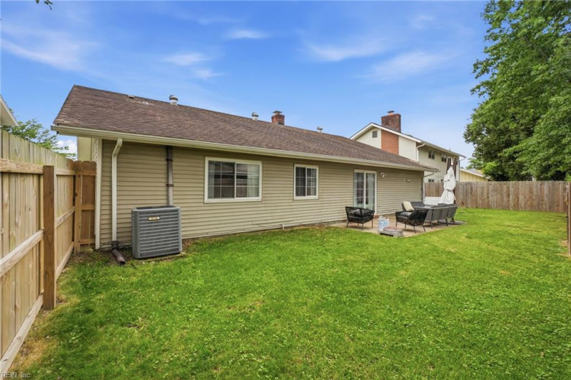 Photo 31 of 47 residential for sale in Virginia Beach virginia