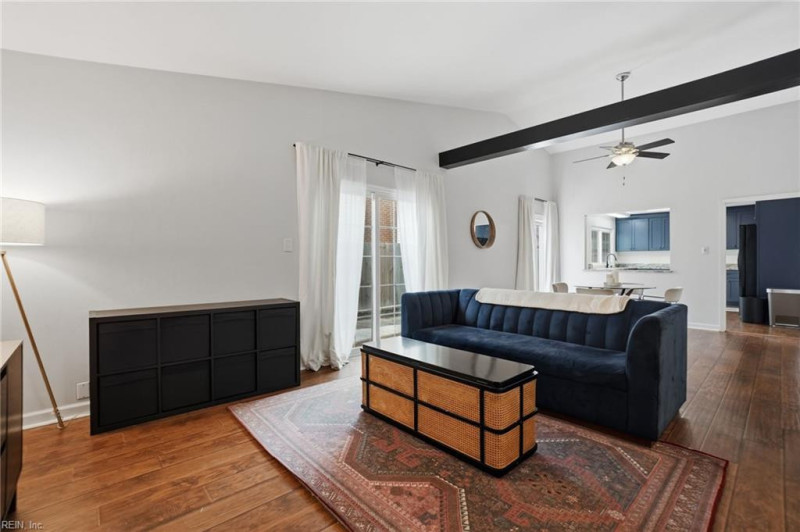 Photo 5 of 47 residential for sale in Virginia Beach virginia