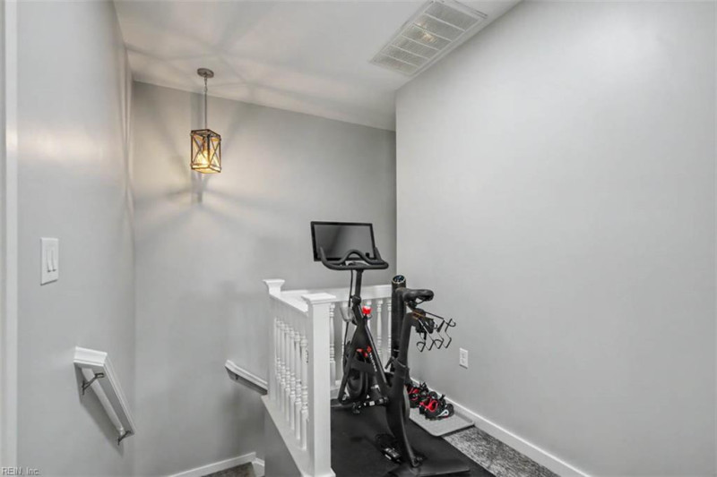 Photo 23 of 43 residential for sale in Chesapeake virginia
