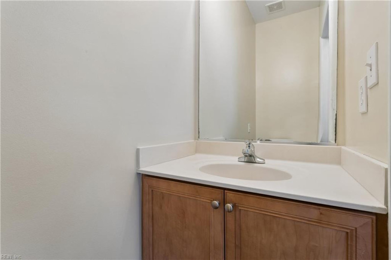 Photo 21 of 46 residential for sale in Chesapeake virginia