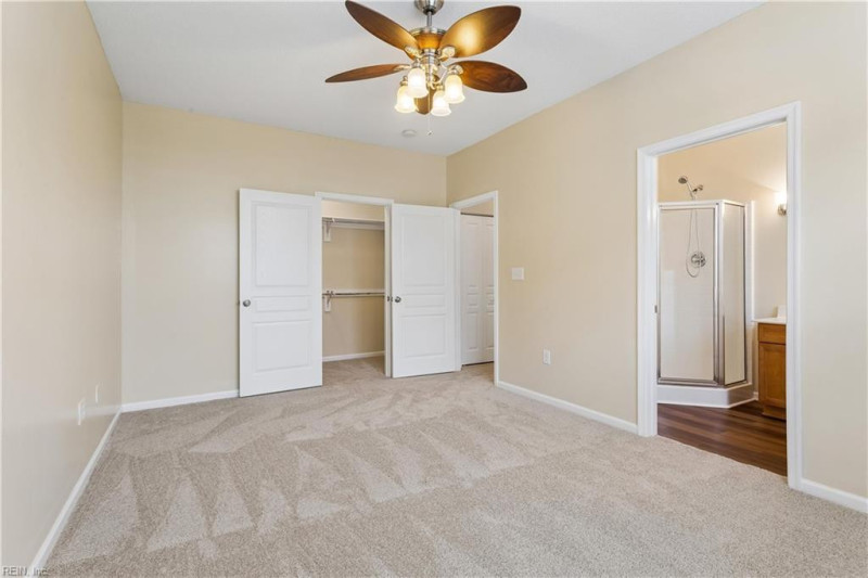 Photo 27 of 46 residential for sale in Chesapeake virginia
