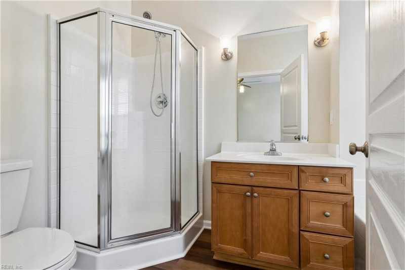 Photo 30 of 46 residential for sale in Chesapeake virginia