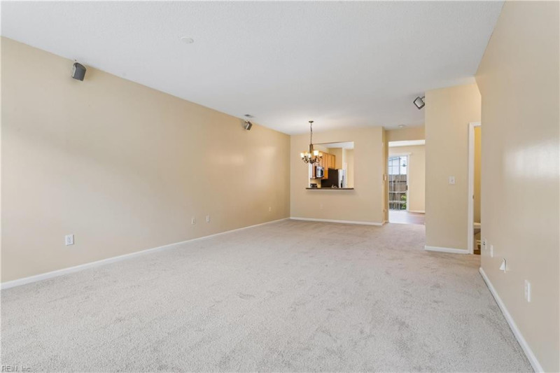 Photo 32 of 46 residential for sale in Chesapeake virginia