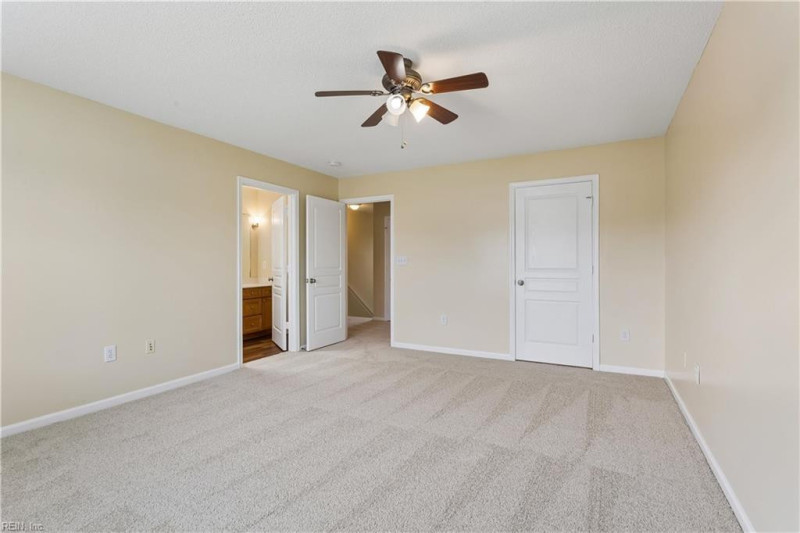 Photo 35 of 46 residential for sale in Chesapeake virginia