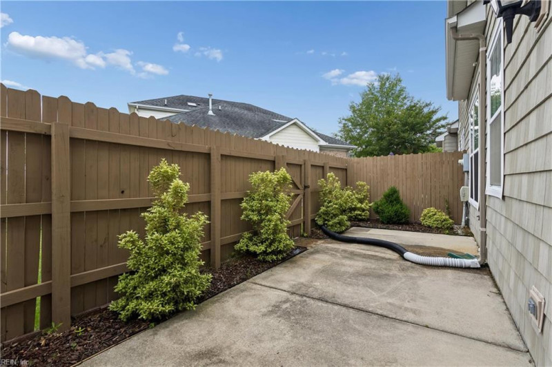 Photo 45 of 46 residential for sale in Chesapeake virginia