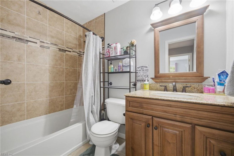 Photo 20 of 48 residential for sale in Suffolk virginia