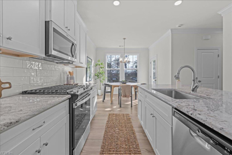 Photo 3 of 31 residential for sale in Virginia Beach virginia