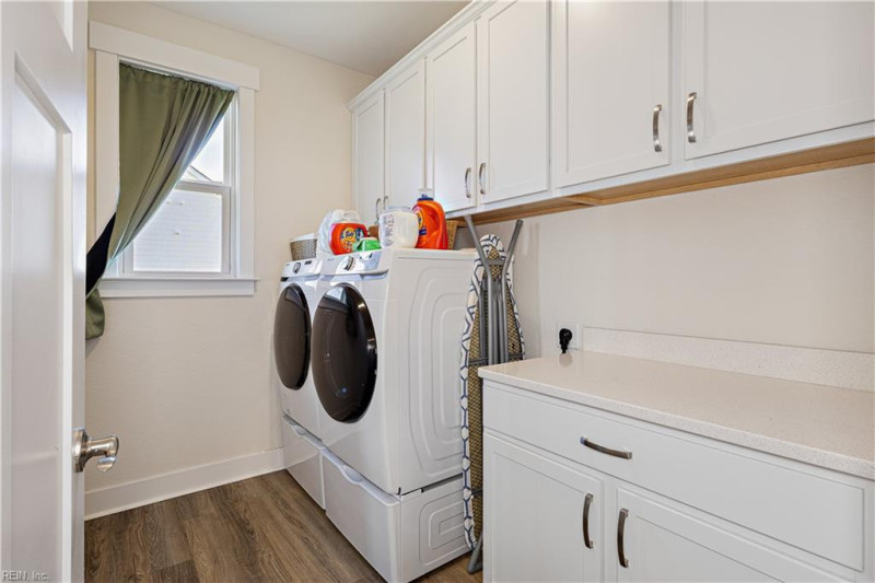 Photo 23 of 40 residential for sale in Virginia Beach virginia