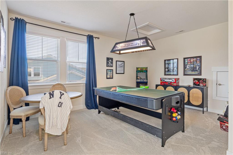 Photo 25 of 40 residential for sale in Virginia Beach virginia