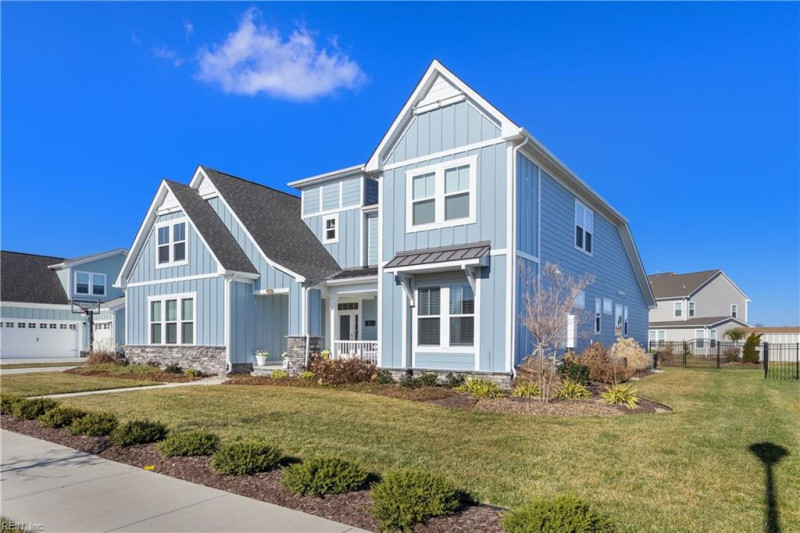 Photo 5 of 40 residential for sale in Virginia Beach virginia