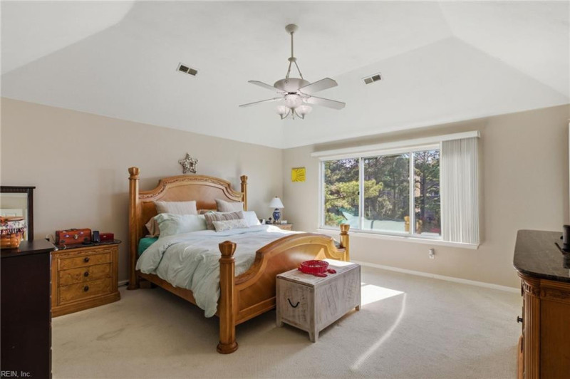 Photo 22 of 40 residential for sale in Norfolk virginia