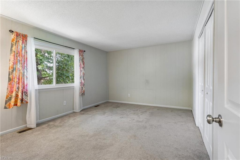 Photo 21 of 45 residential for sale in Newport News virginia