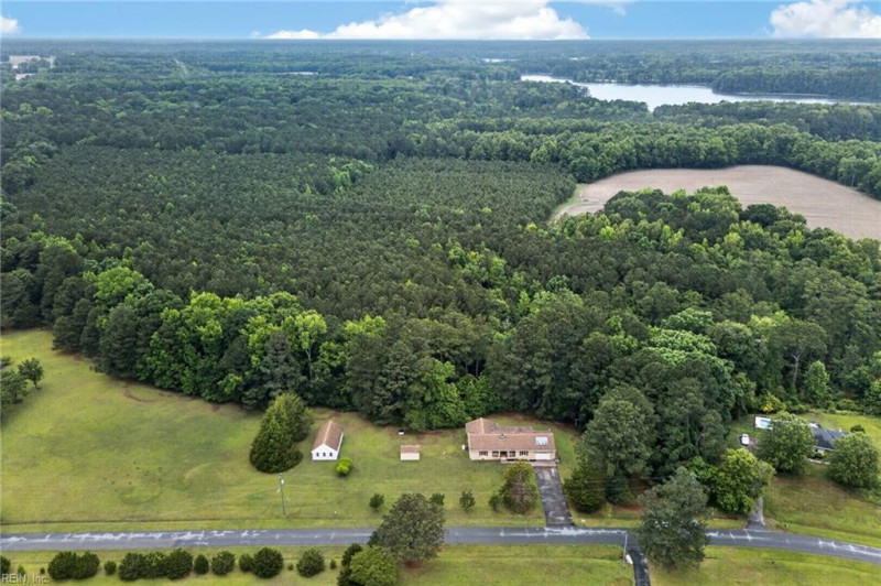 Photo 13 of 49 residential for sale in Suffolk virginia Photo 13 of 49 residential for sale in Suffolk virginia