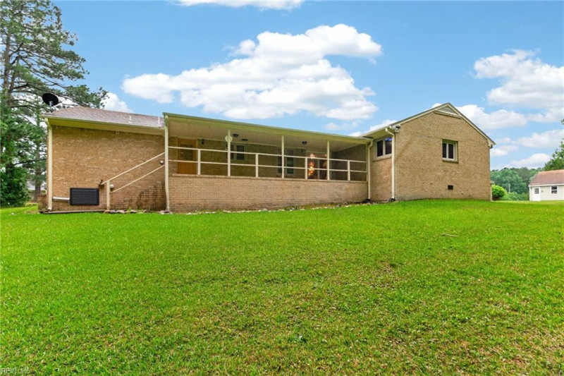 Photo 4 of 49 residential for sale in Suffolk virginia Photo 4 of 49 residential for sale in Suffolk virginia