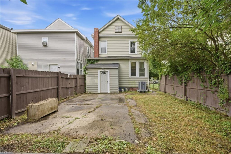 Photo 31 of 32 residential for sale in Portsmouth virginia Photo 31 of 32 residential for sale in Portsmouth virginia