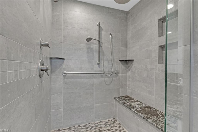 Photo 12 of 50 residential for sale in Hampton virginia