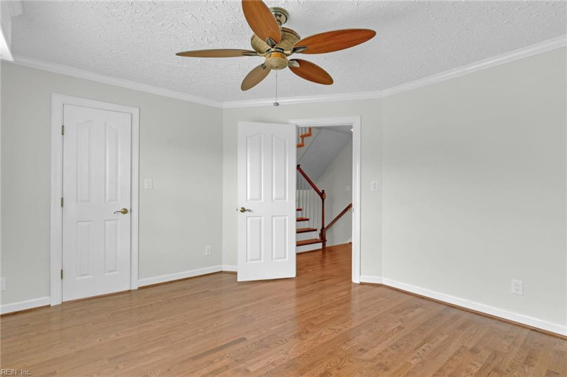 Photo 17 of 50 residential for sale in Hampton virginia