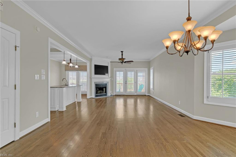 Photo 29 of 50 residential for sale in Hampton virginia