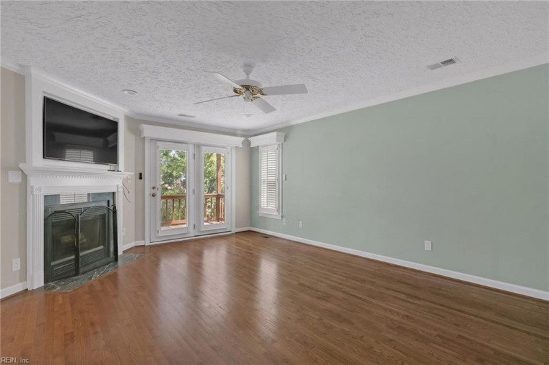Photo 46 of 50 residential for sale in Hampton virginia