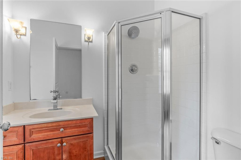 Photo 27 of 48 residential for sale in Chesapeake virginia