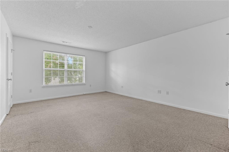 Photo 28 of 48 residential for sale in Chesapeake virginia