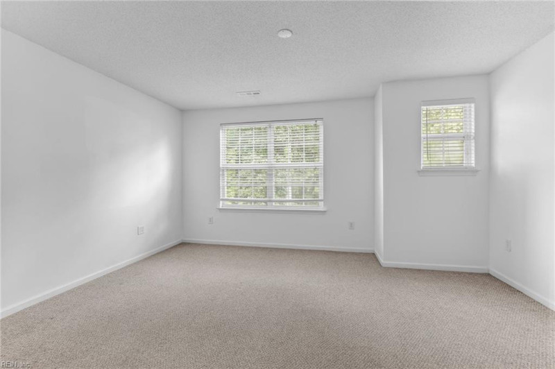 Photo 33 of 48 residential for sale in Chesapeake virginia
