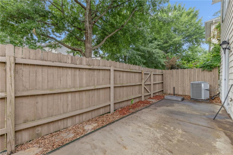 Photo 41 of 48 residential for sale in Chesapeake virginia