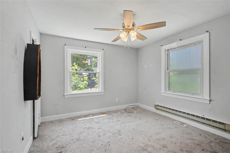 Photo 7 of 12 residential for sale in Norfolk virginia Photo 7 of 12 residential for sale in Norfolk virginia