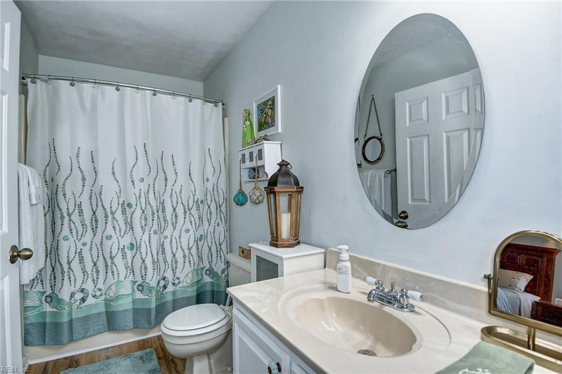 Photo 20 of 44 residential for sale in Virginia Beach virginia